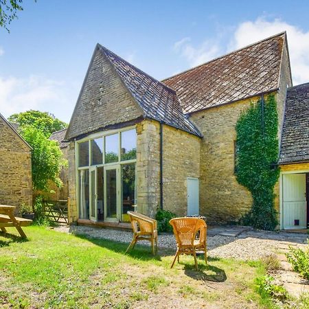 Butts Farm Villa Cirencester Eksteriør billede