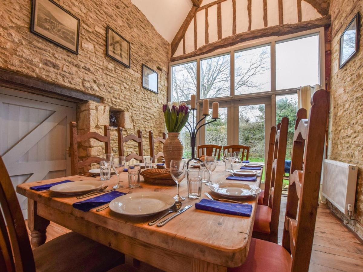 Butts Farm Villa Cirencester Eksteriør billede