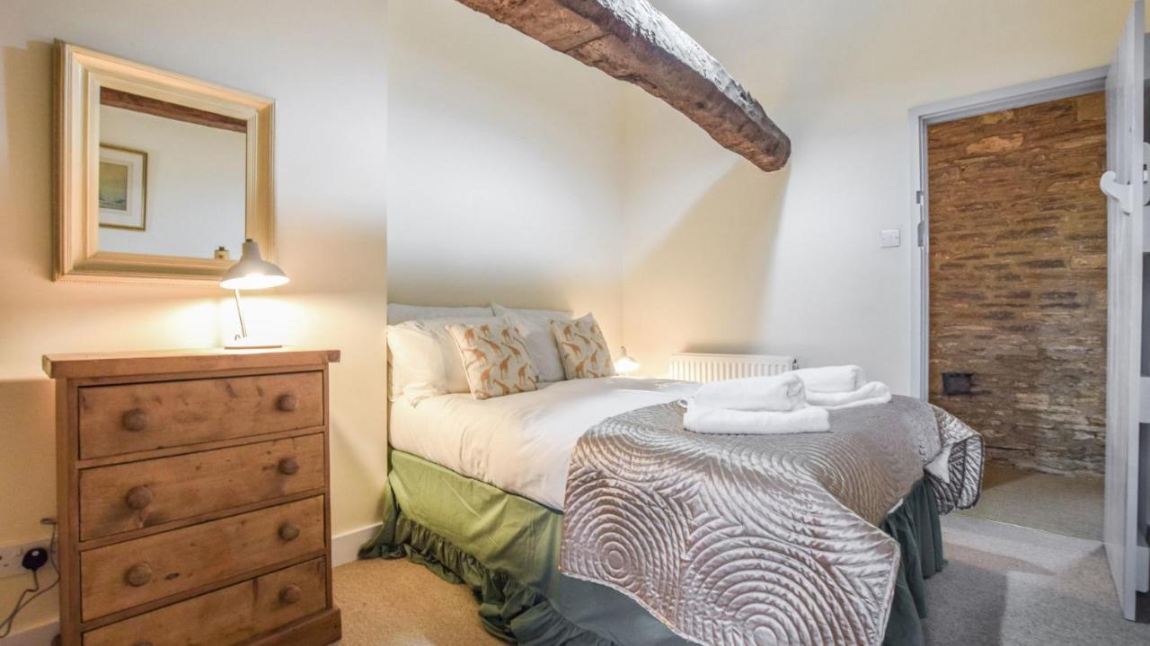 Butts Farm Villa Cirencester Eksteriør billede